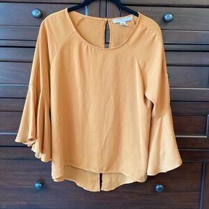 Forever 21 Bell Sleeve Top